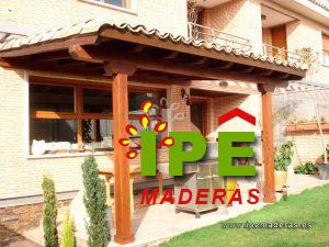 cenador a medida en madera